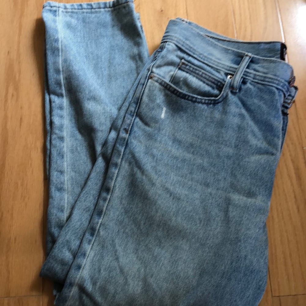 32x30 light blue dad jeans